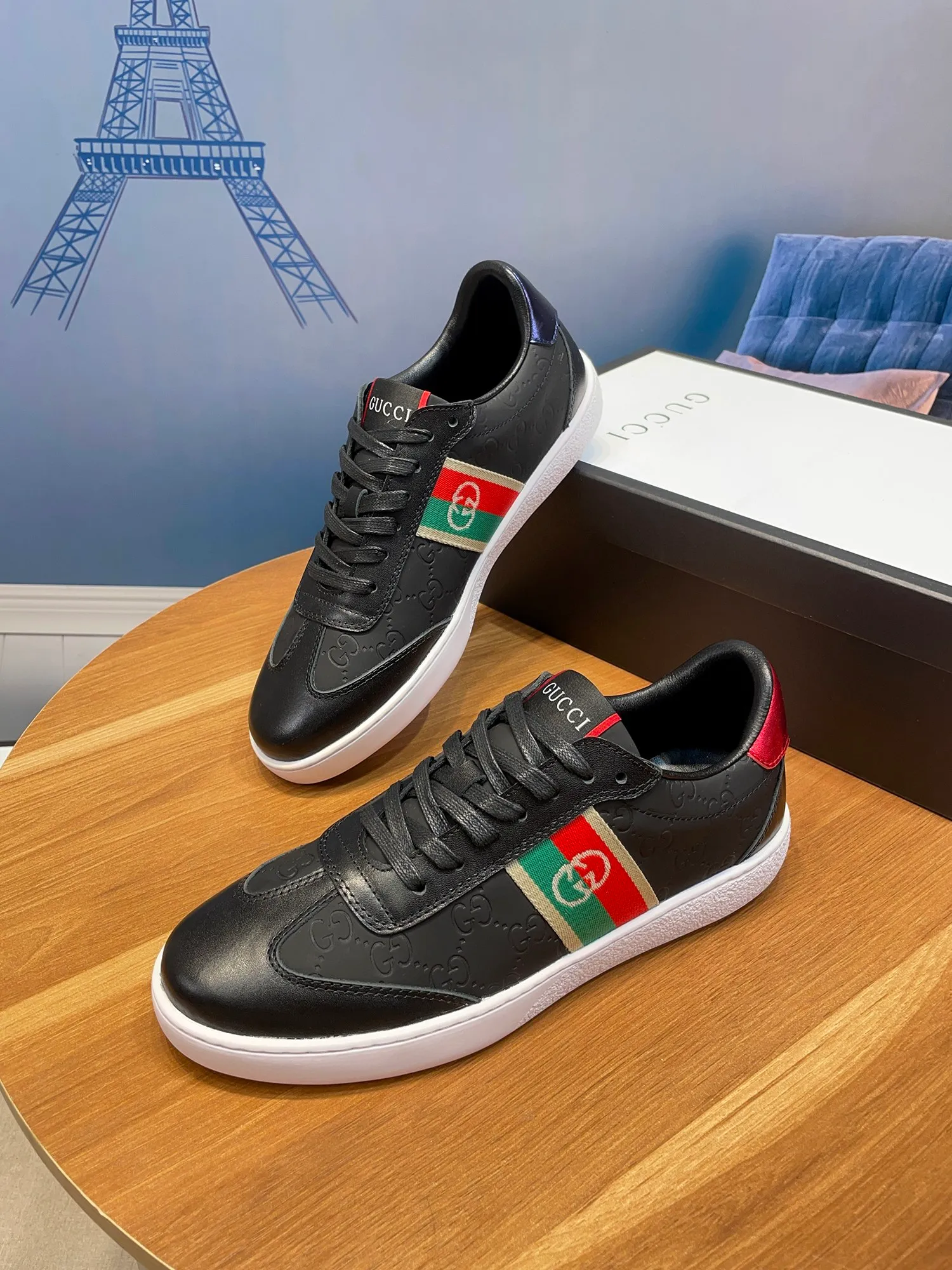 Factory price: 400💰New model is here again! [Gucci Sports Men's Shoes] Gucci fashionable casual men's shoes🇨🇳Original 1:1 mold, new model debuts first💯Not high-profile but avant-garde, simple, low-key and fashionable, super versatile style🌿Made of first-layer cowhide➕Sheepskin lining🎋The version is comfortable on the feet, first-class workmanship🍍Size 38-44, (customized 45)